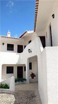 Pensión Village